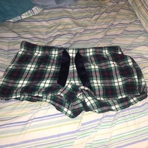 Old navy plaid pj shorts